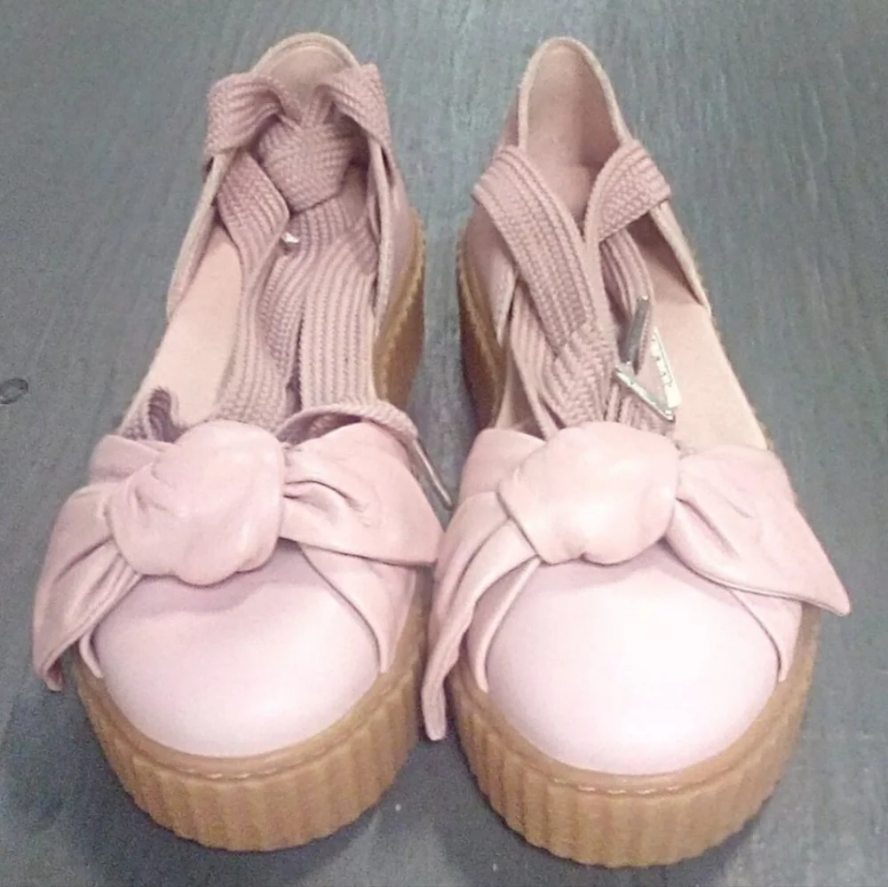 Fenty x Bow Creeper Sandal ‘Silver Pink’ Worn Once